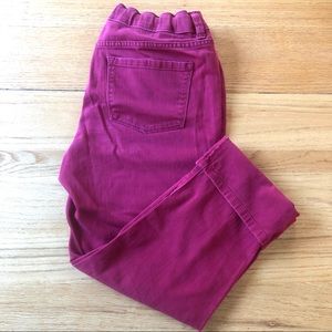 St. John’s Bay red denim capri pants size 6 midrise